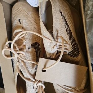 Women's nike air scorpions! Brand new!